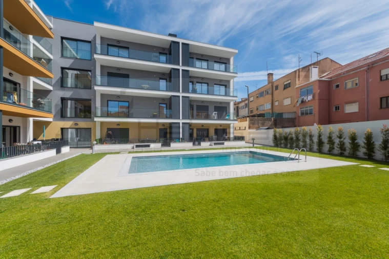 Apartamento T2 para Venda em Malveira e São Miguel de Alcainça Foto 38