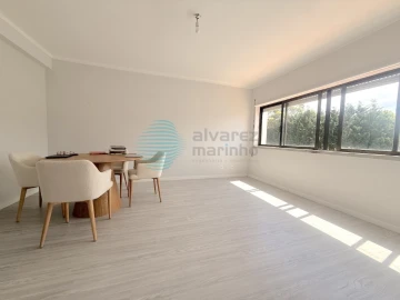 Apartamento T2 para Arrendamento em Vimeiro