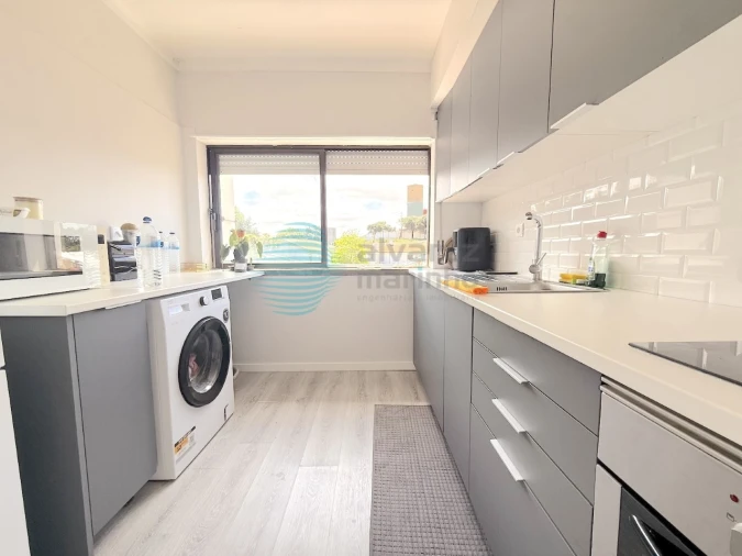 Apartamento T2 para Arrendamento em Vimeiro Foto 2