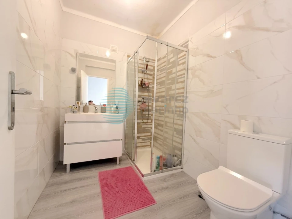 Apartamento T2 para Venda em Vimeiro Foto 9