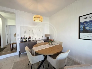 Apartamento T1 para Venda em Quarteira