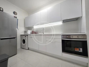 Apartamento T1 para Venda em Quarteira