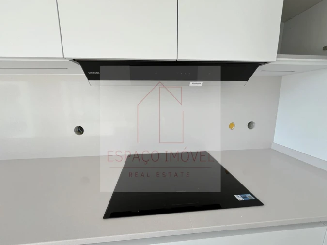 Moradia T4 para Venda em Alcochete Foto 11