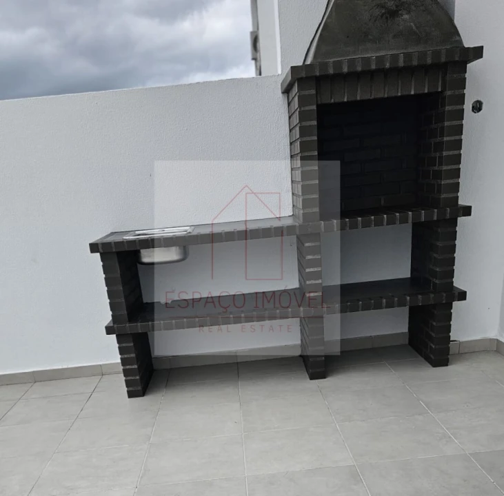 Moradia T4 para Venda em Alcochete Foto 22