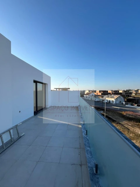 Moradia T4 para Venda em Alcochete