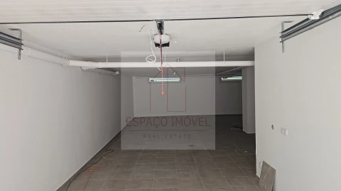 Moradia T4 para Venda em Alcochete