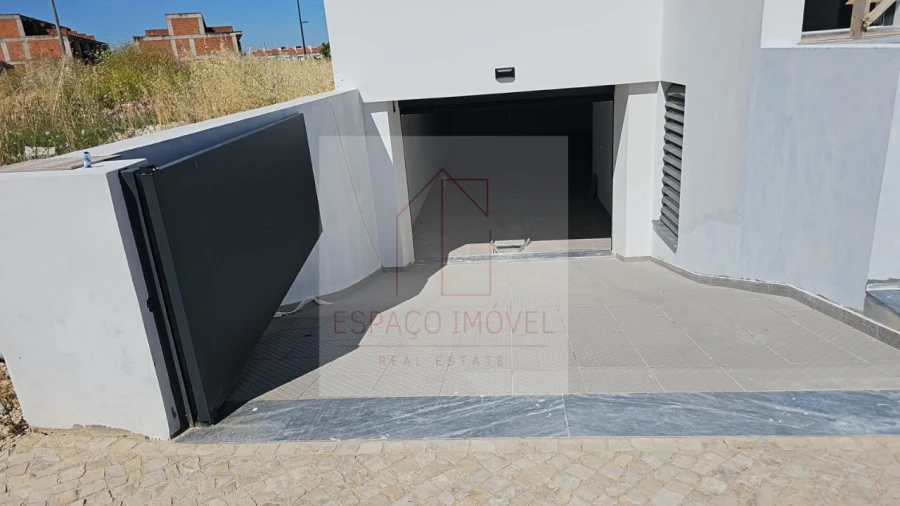 Moradia T4 para Venda em Alcochete Foto 72