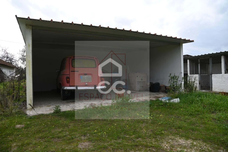 Quinta T3 para Venda em Branca Foto 27