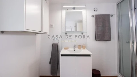 Moradia T5 para Venda em Olhão