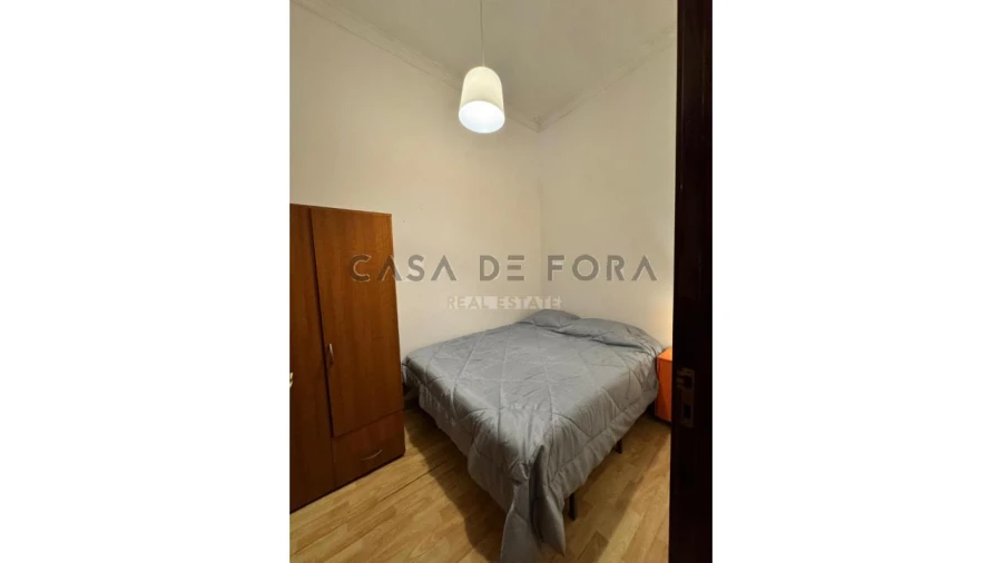 Apartamento T1 para Venda em Covilhã e Canhoso Foto 10
