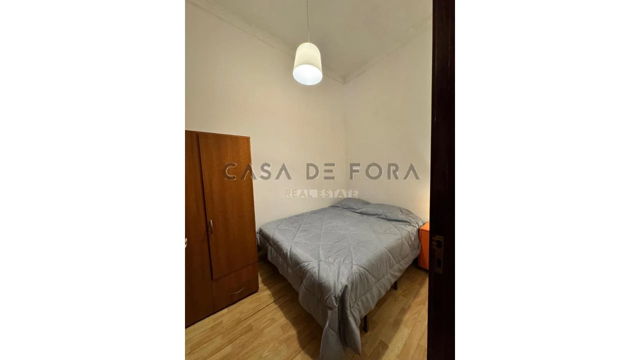 Apartamento T1 para Venda em Covilhã e Canhoso Foto 10