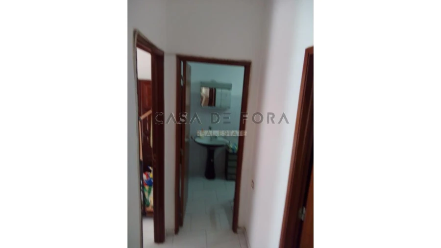 Apartamento T3 para Venda em Olhão Foto 9