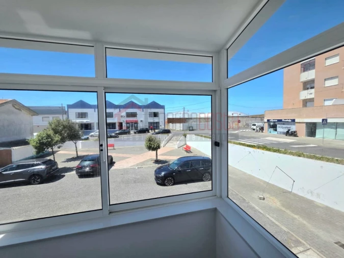 Apartamento T2 para Venda em Peniche Foto 6