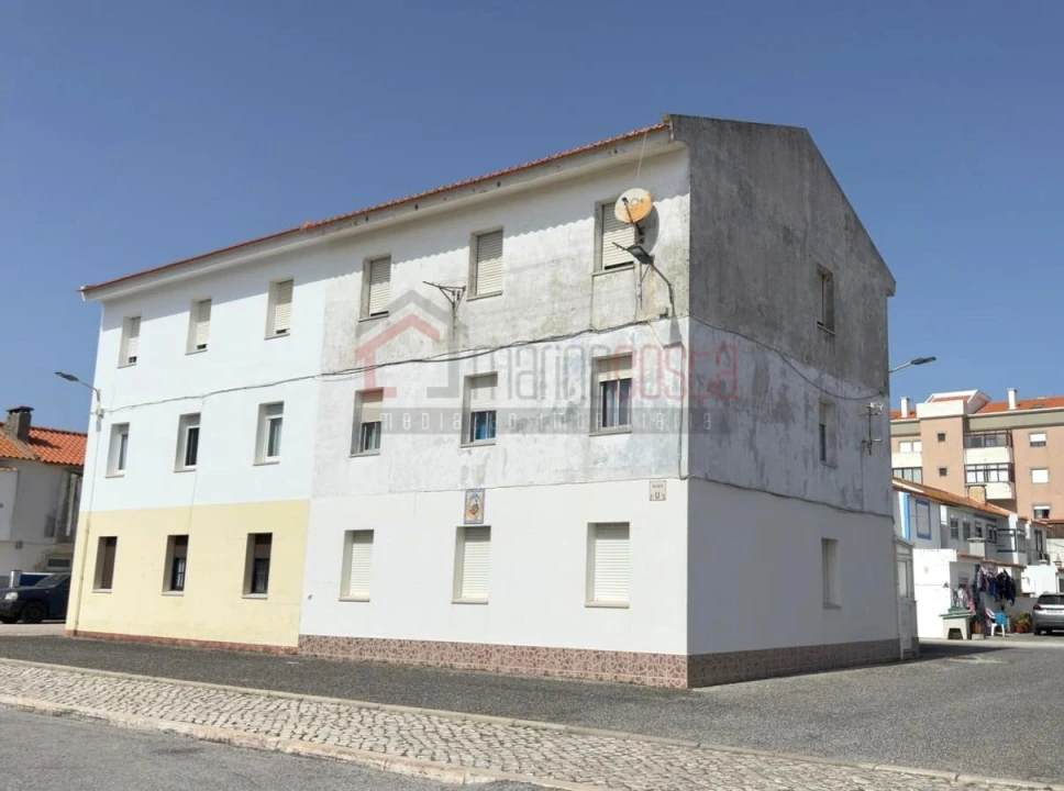 Apartamento T3 para Venda em Peniche Foto 2