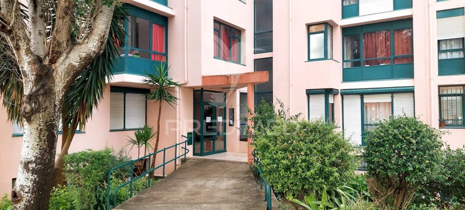 Apartamento T1 para Venda em Massamá e Monte Abraão Foto 1