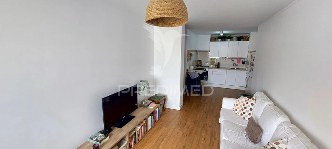 Apartamento T1 para Venda em Massamá e Monte Abraão Foto 19