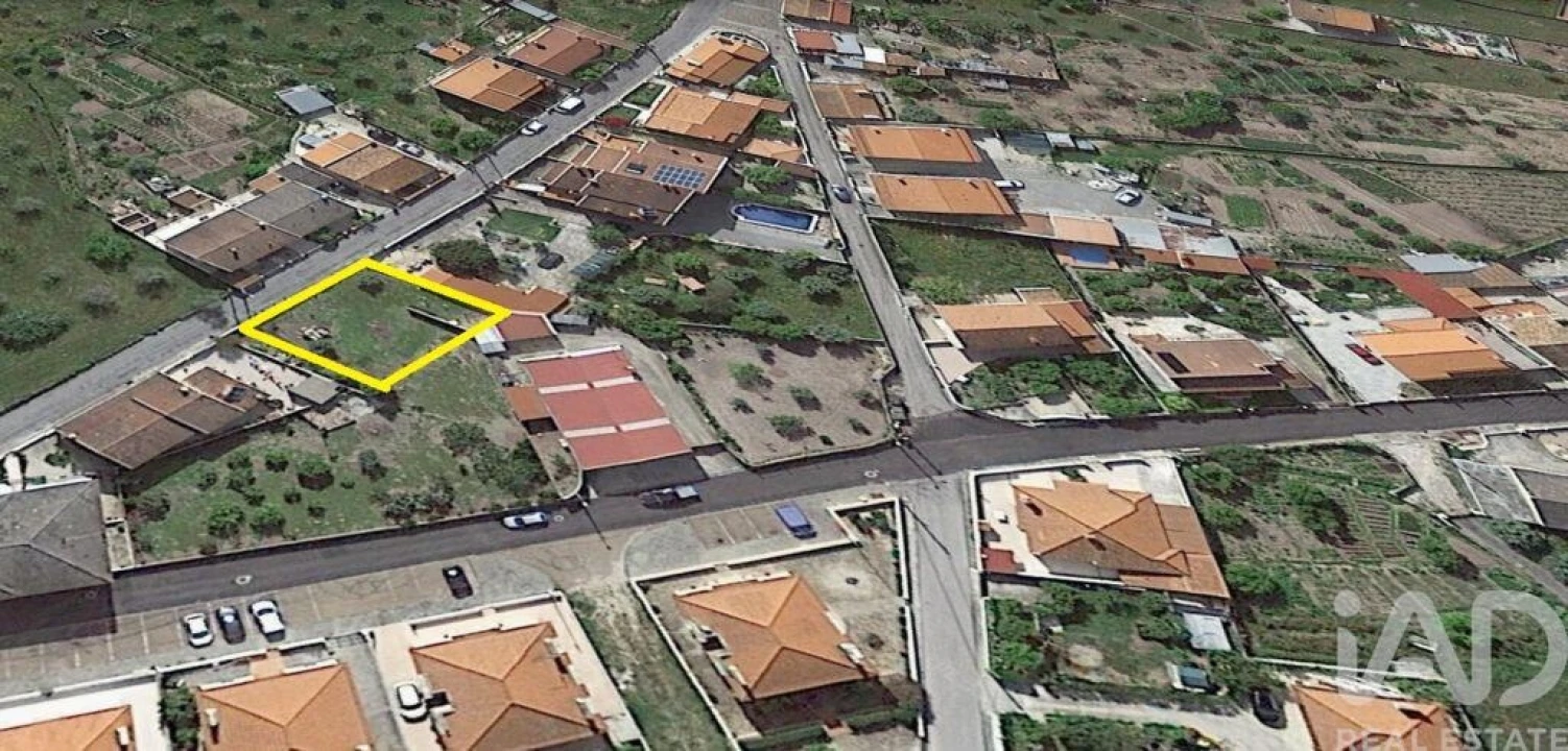 Terreno para Venda em Fortios Foto 1