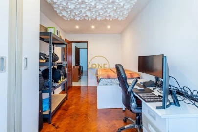 Apartamento T2 para Venda em Sacavém e Prior Velho