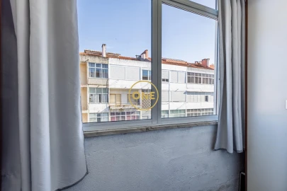 Apartamento T2 para Venda em Sacavém e Prior Velho