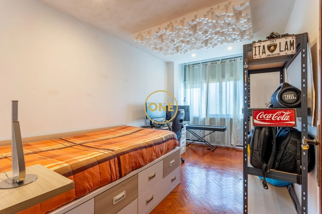 Apartamento T2 para Venda em Sacavém e Prior Velho Foto 10