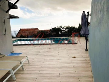Moradia T3 para Venda em Funchal (Santa Maria Maior)