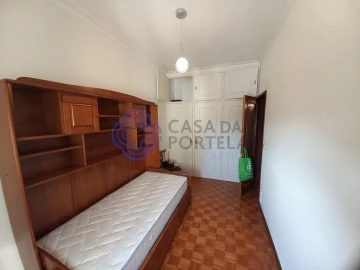 Apartamento T2 para Venda em Serra e Junceira