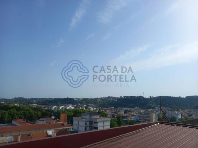Apartamento T2 para Venda em Serra e Junceira Foto 16