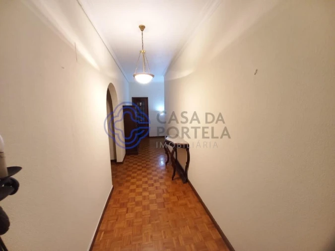 Apartamento T2 para Venda em Serra e Junceira Foto 6
