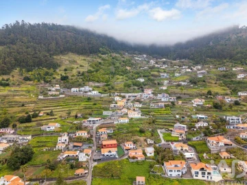 Terreno para Venda em Arco da Calheta