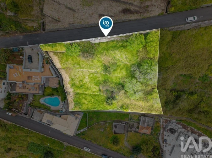 Terreno para Venda em Arco da Calheta Foto 7