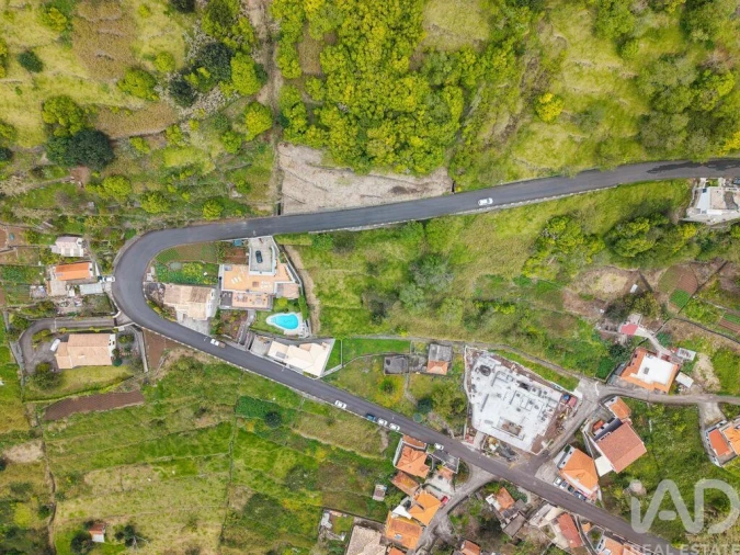 Terreno para Venda em Arco da Calheta Foto 6