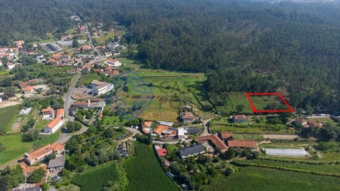 Terreno para Venda em Creixomil e Mariz