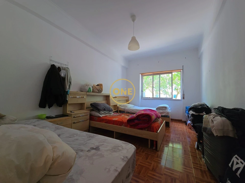 Apartamento T2 para Venda em Laranjeiro e Feijó Foto 11