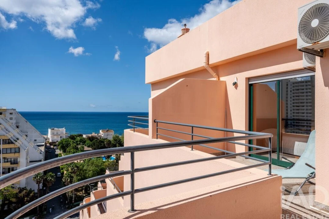Apartamento T3 para Venda em Portimão Foto 25