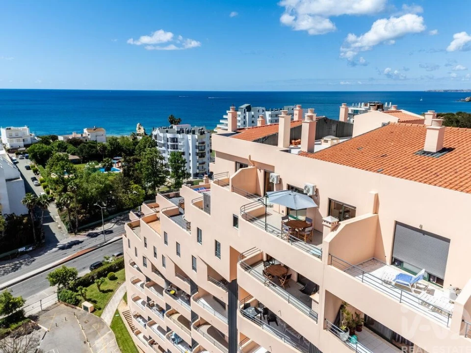 Apartamento T3 para Venda em Portimão Foto 1