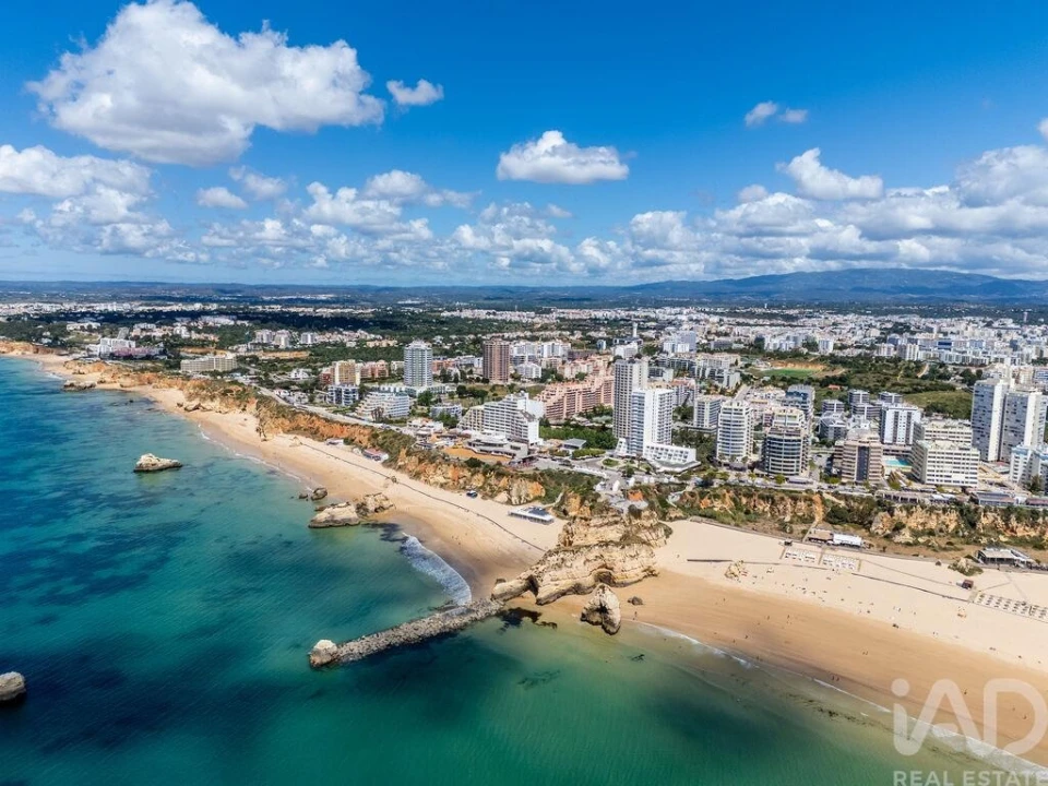Apartamento T3 para Venda em Portimão Foto 39