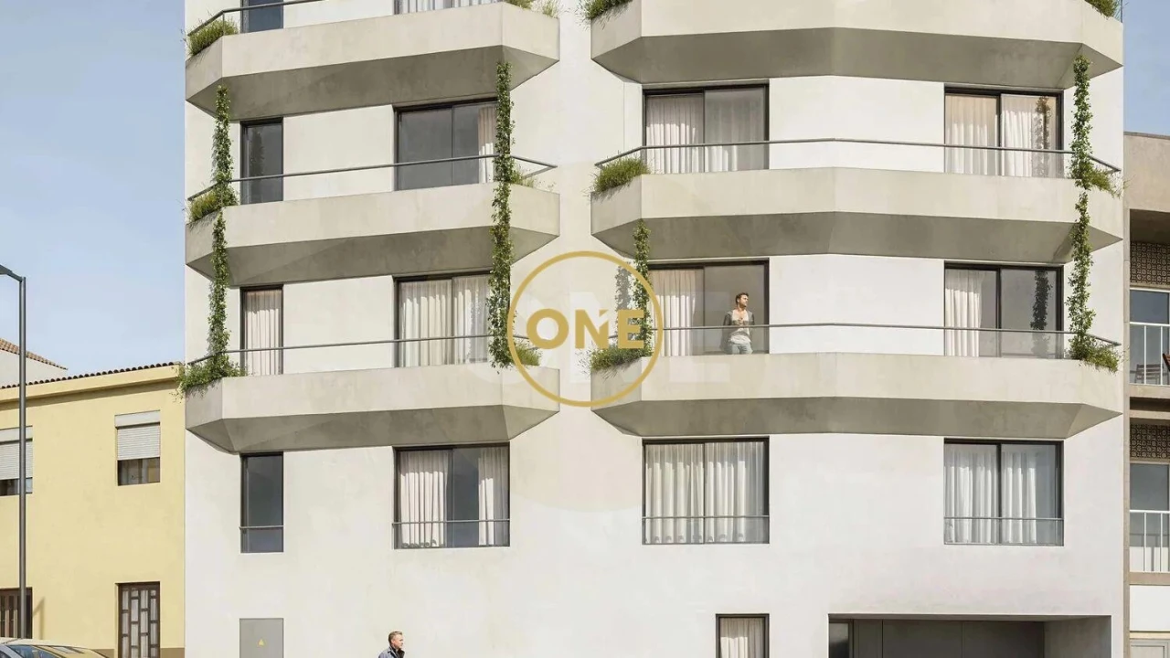 Apartamento T3 para Venda em Lordelo do Ouro e Massarelos Foto 3