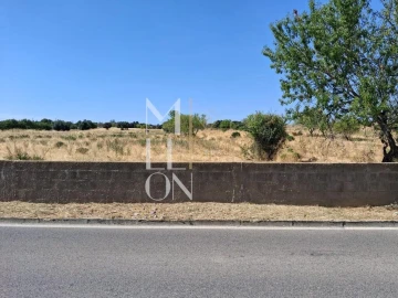 Terreno para Venda em Lagoa e Carvoeiro