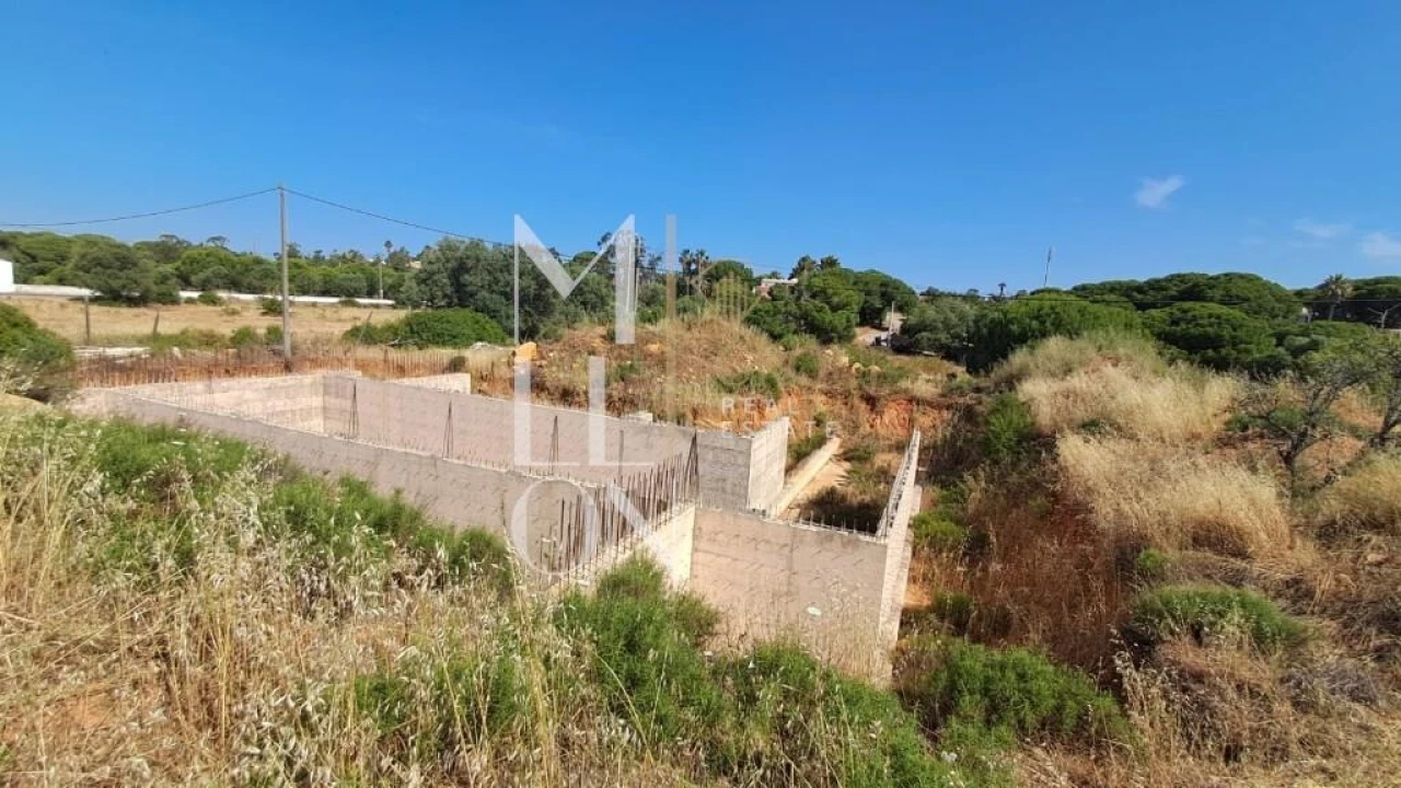 Terreno para Venda em Lagoa e Carvoeiro Foto 21