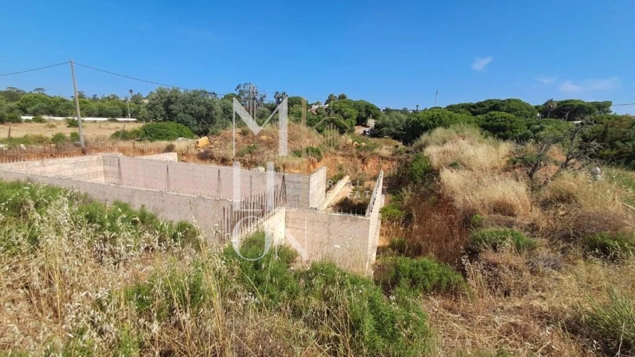 Terreno para Venda em Lagoa e Carvoeiro Foto 20