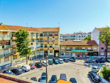 Apartamento T3 para Venda em Almada, Cova da Piedade, Pragal e Cacilhas