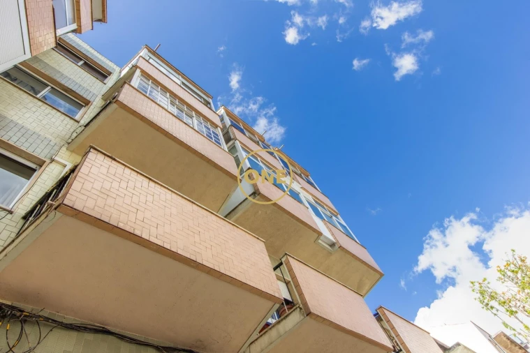 Apartamento T3 para Venda em Almada, Cova da Piedade, Pragal e Cacilhas Foto 26