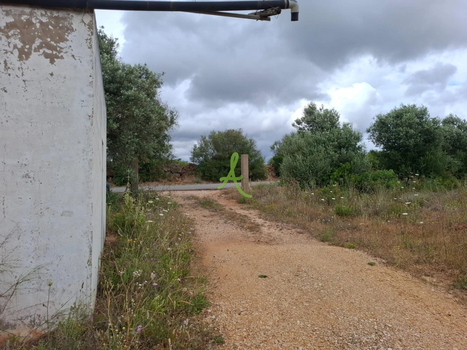 Terreno para Venda em Estômbar e Parchal Foto 5
