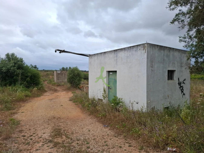 Terreno para Venda em Estômbar e Parchal Foto 3