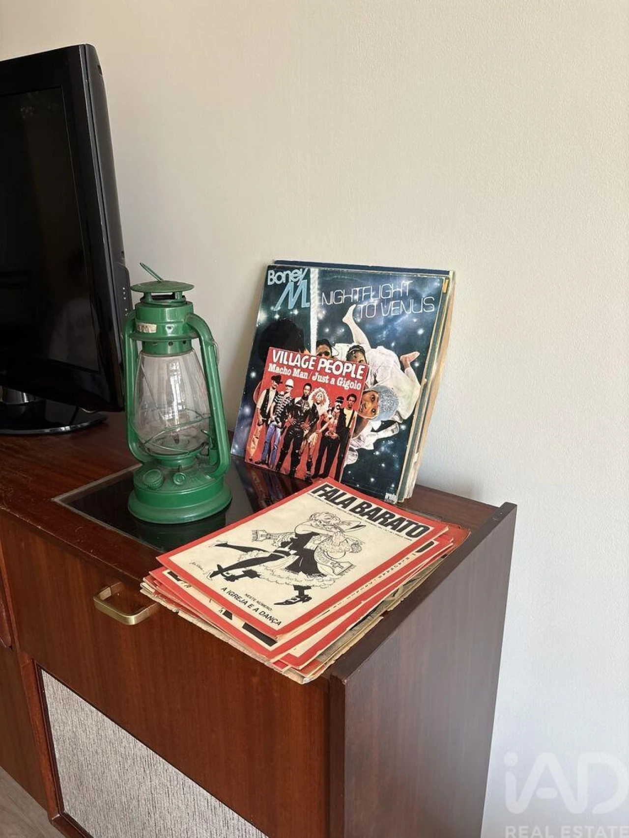 Apartamento T1 para Arrendamento em São Vicente Foto 4