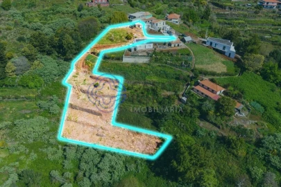 Terreno para Venda em Santa Cruz