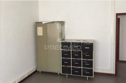 Armazém para Venda em Cantanhede e Pocariça