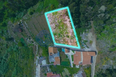 Terreno para Venda em Santa Cruz
