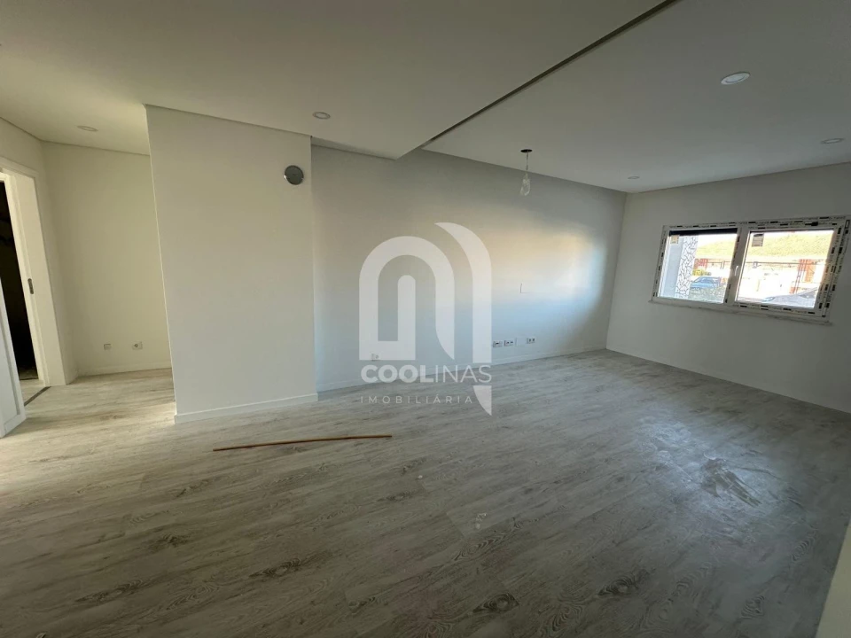 Apartamento T2 para Venda em Seixal, Arrentela e Aldeia de Paio Pires Foto 6