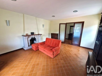 Moradia T4 para Venda em Carreço